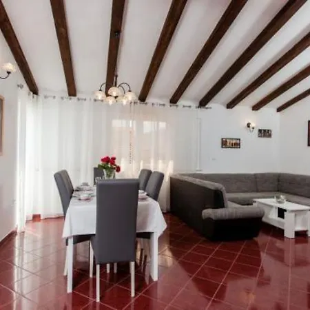 Bed and breakfast De Chiudi 4*