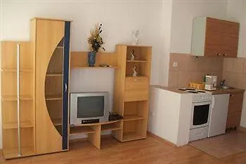 De Chiudi 4*
